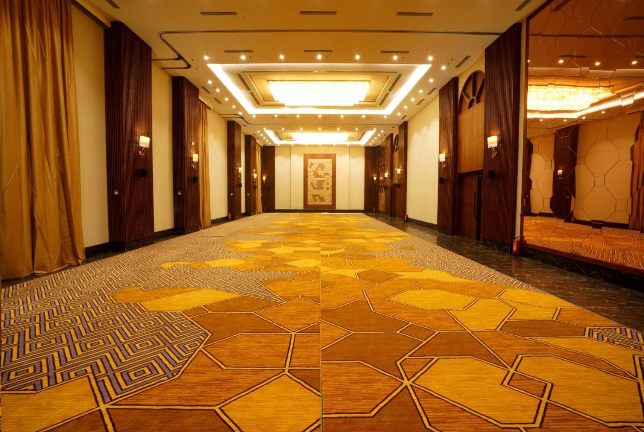 Hotel Polo Towers Agartala Ngoại thất bức ảnh
